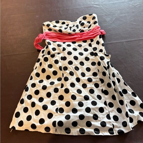 💥 Buy 2 get 1 Free 💥 Polka Dot Dress with Pink Sash - Picture 1 of 2
